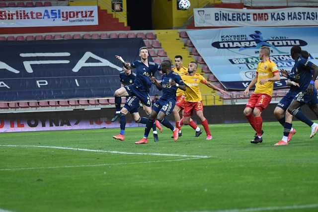 CBA混战：广东男篮陷困局，季后赛前景不妙.